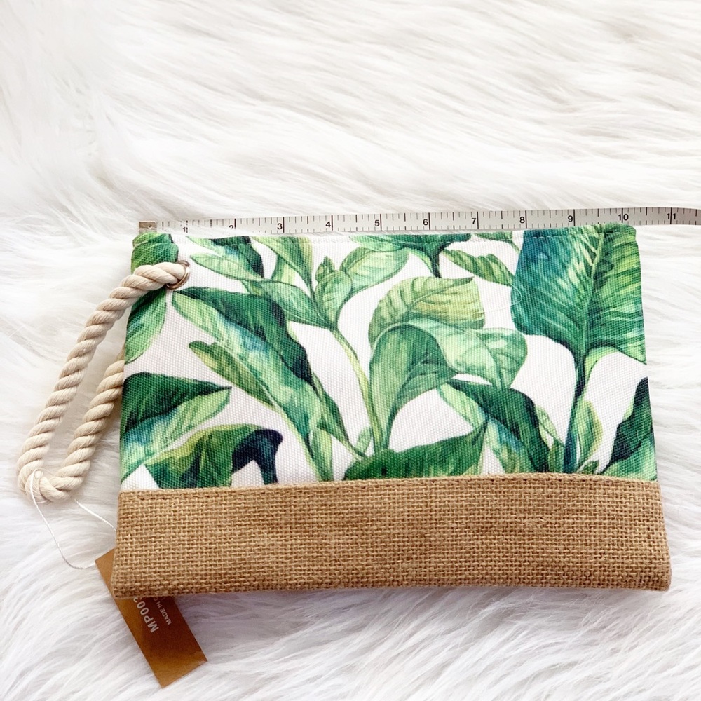 Tropical Leaves Pouch Bag - Picture 4 of 5